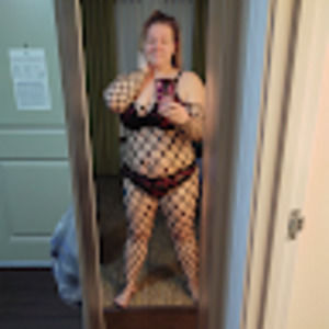 Meet your Posher, Dee